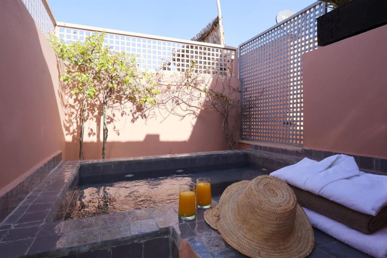 Riad Dar Safi - Privatise Pour 6/8 Pers. - Jacuzzi Марракеш Екстер'єр фото